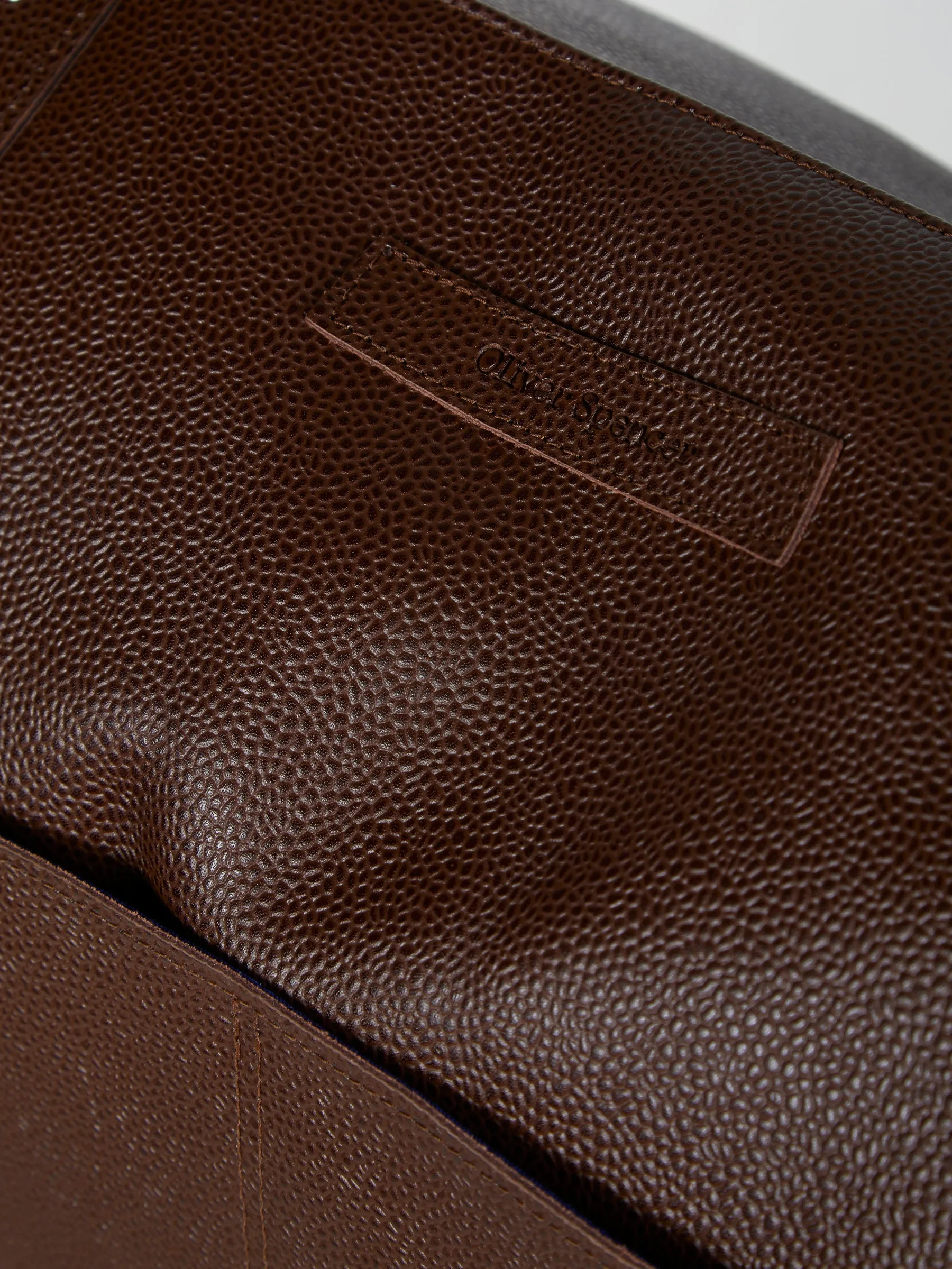 Doctor's Bag Pebble Leather Walnut