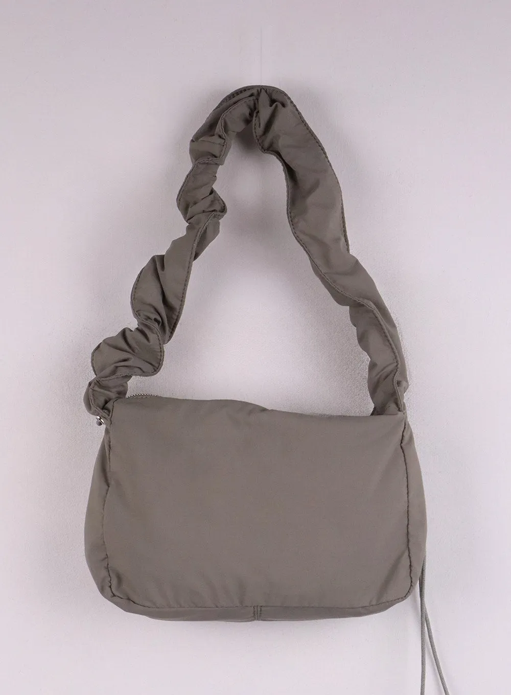 Drawstring Padded Shoulder Bag CJ429