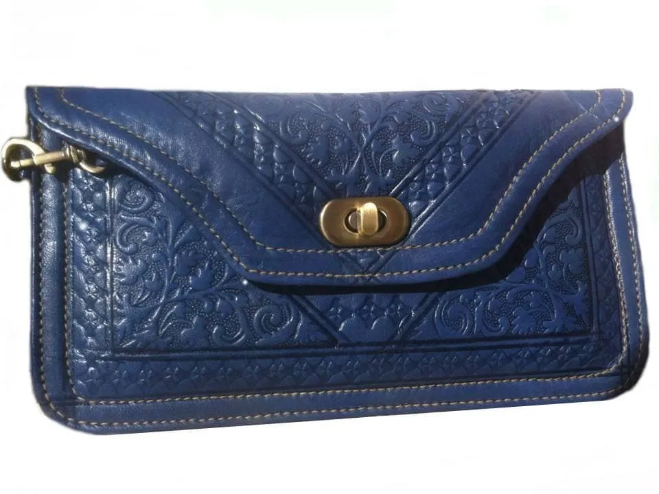 Kharrazine Clutch - Blue