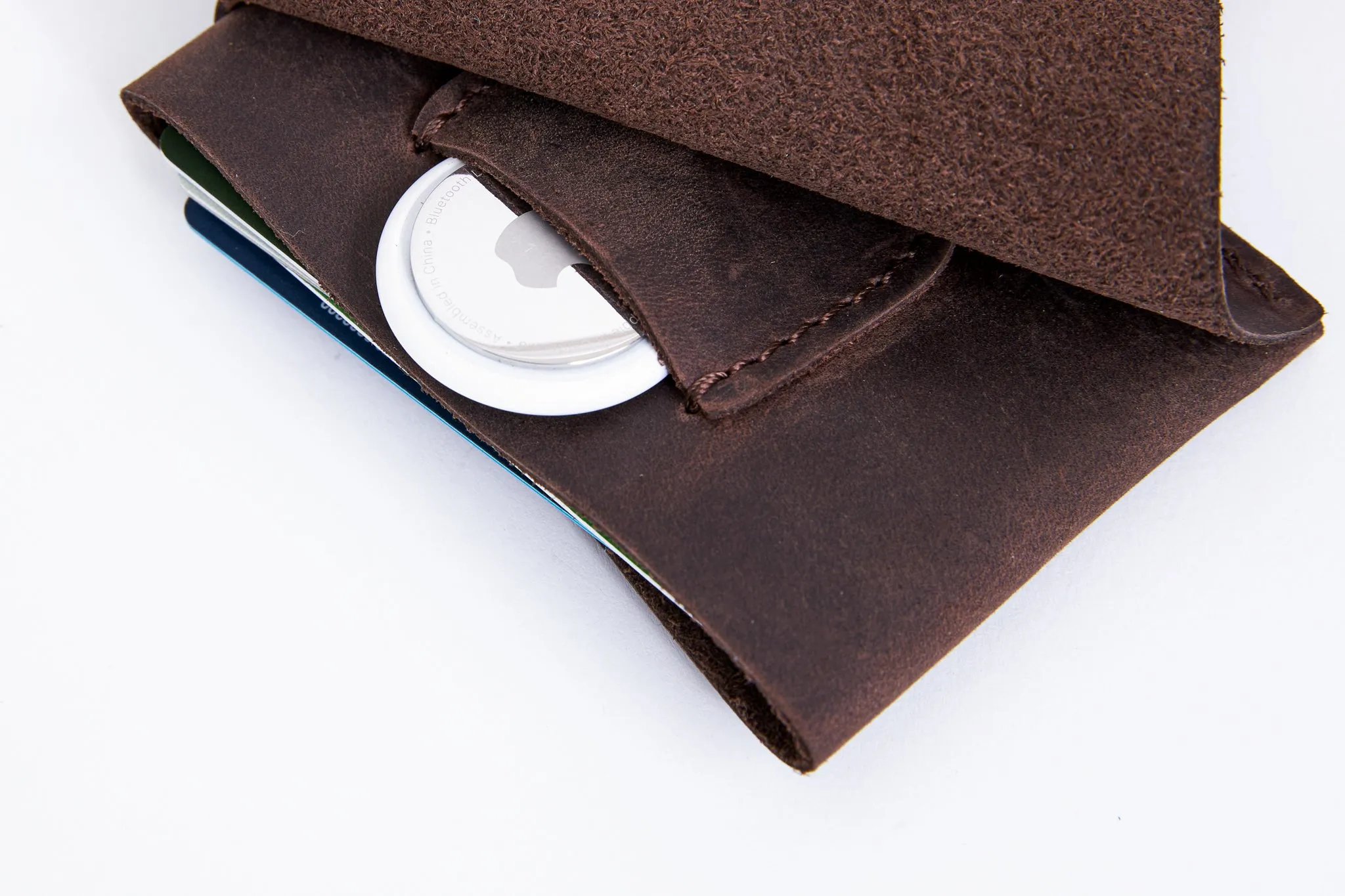 Leather AirTag Wallet - Card Holder | OAK BROWN