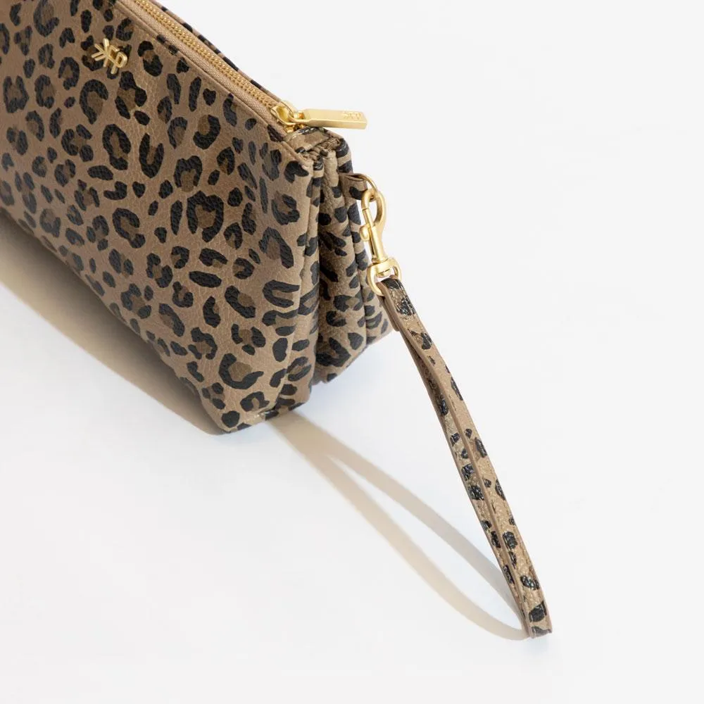 Leopard Classic Clutch