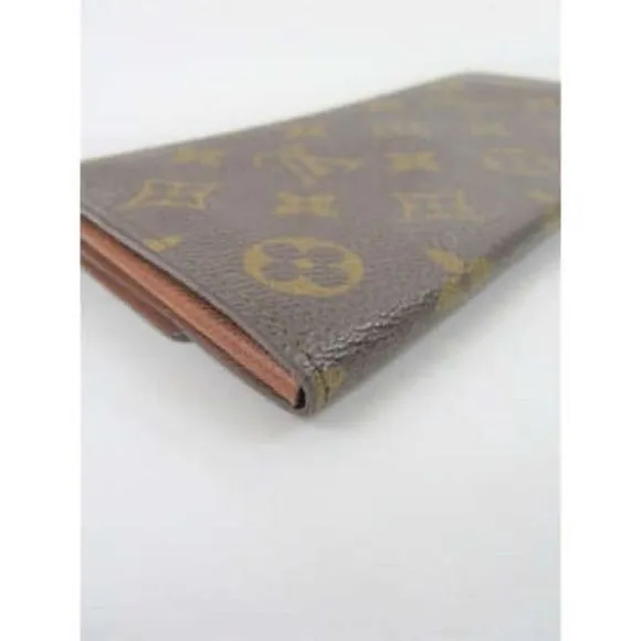 LouisVuittonPorte Monnaie Credit Monogram Wallet